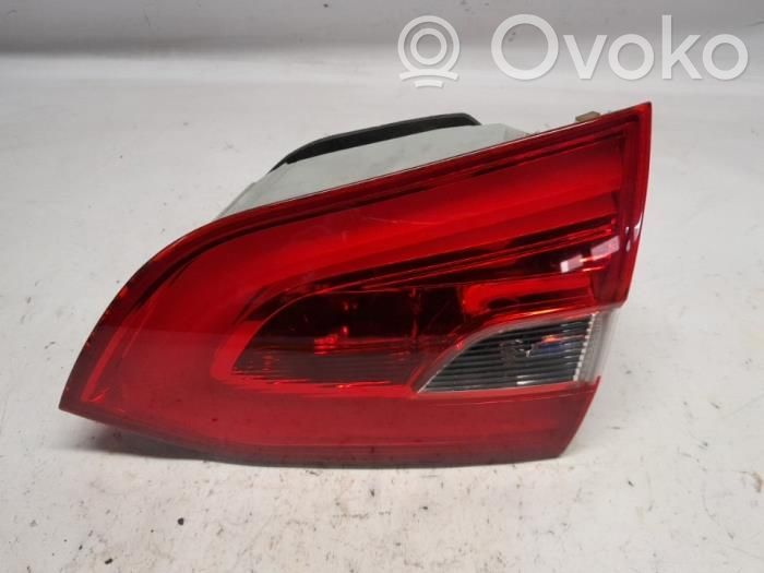Peugeot 308 Lampă spate în caroserie 