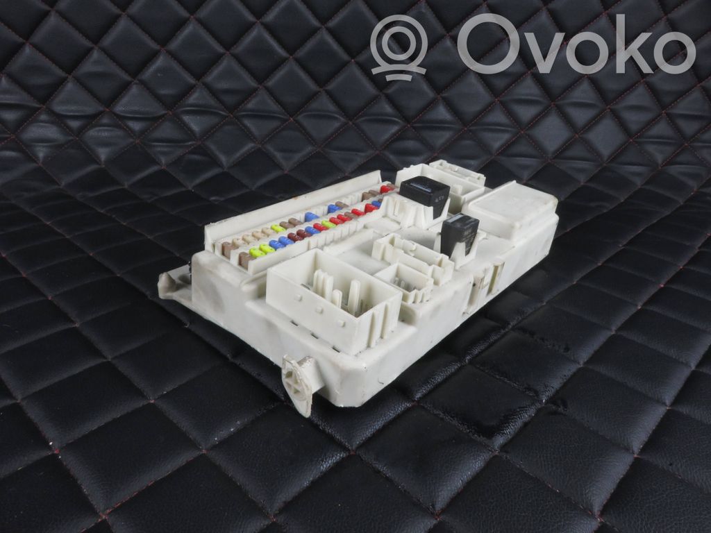 Volvo V50 Fuse module 