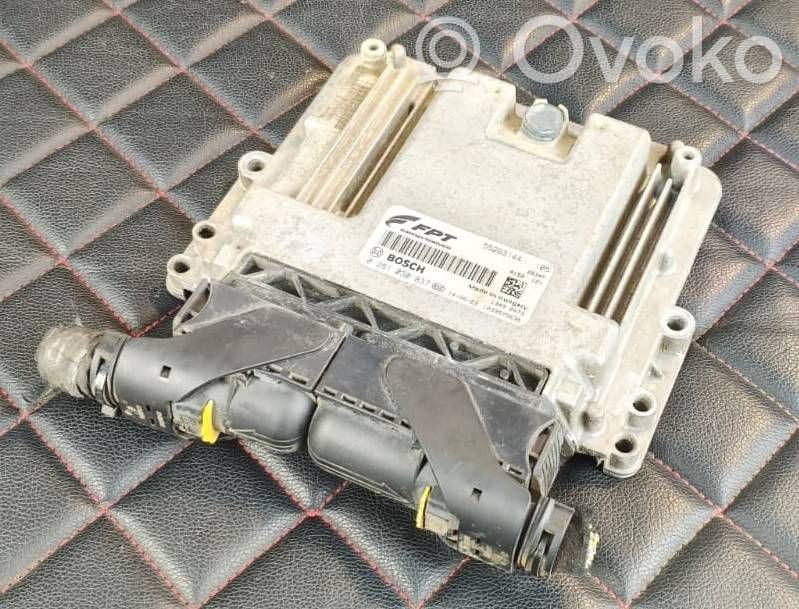 Engine control unit/module   0281030837,55263144,1039S75638