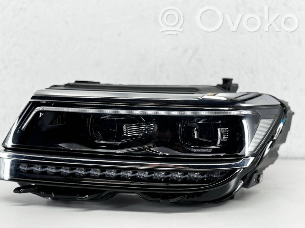 Volkswagen Tiguan Scheinwerfer 