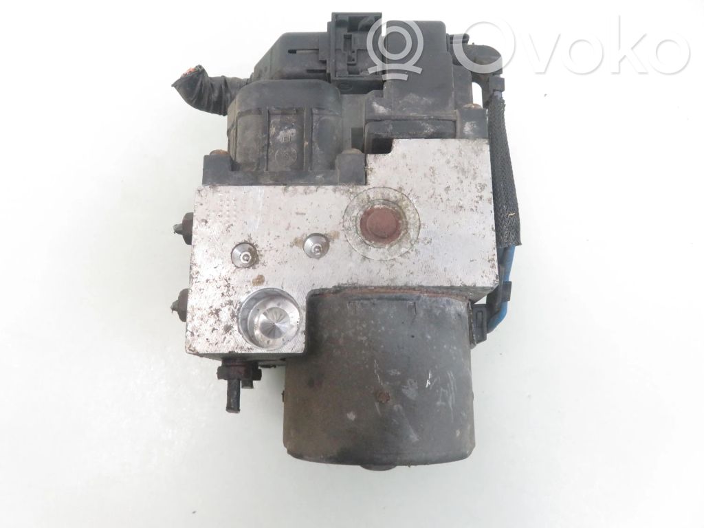 Nissan Primera Bomba de ABS 