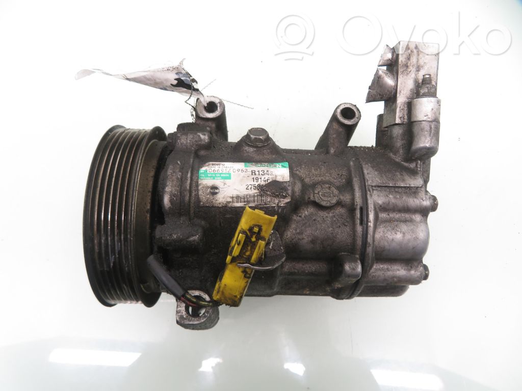Air conditioning (A/C) compressor (pump)   SD6V12,SD6V12