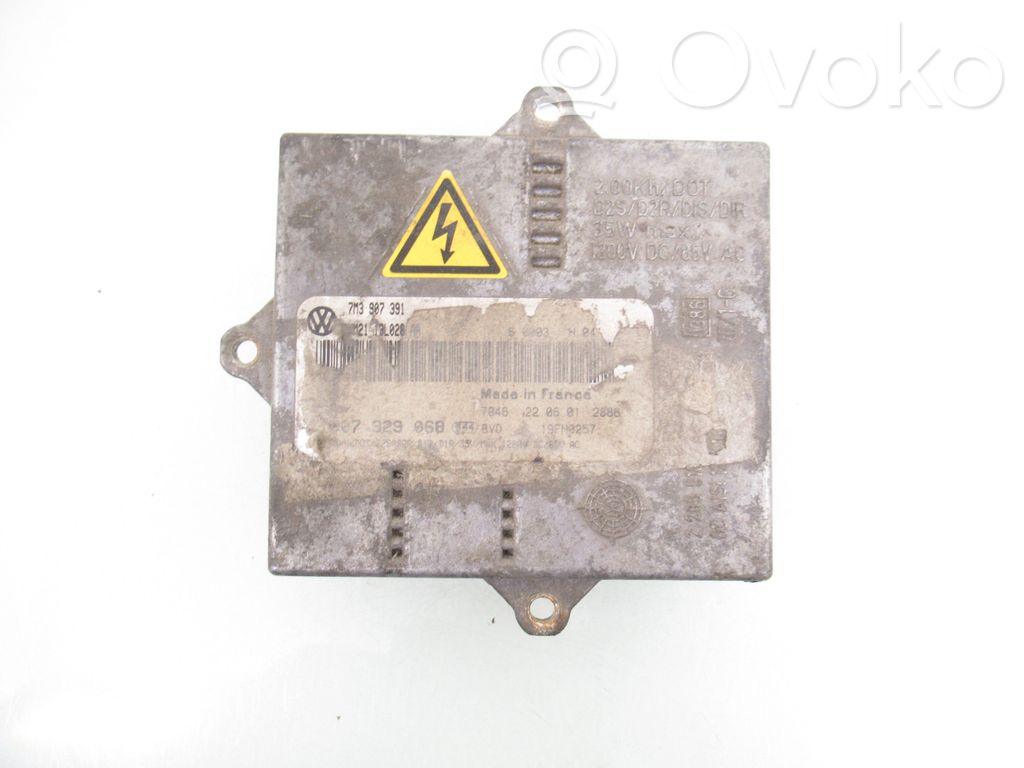 Lastre de faros xenón   YM2113L028AA,7M3907391,7M3907391,YM2113L028AA