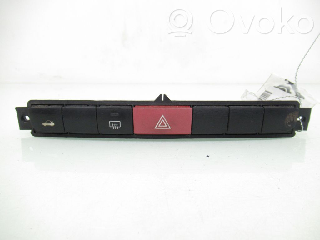 Hazard light switch   7354423540,7354423540