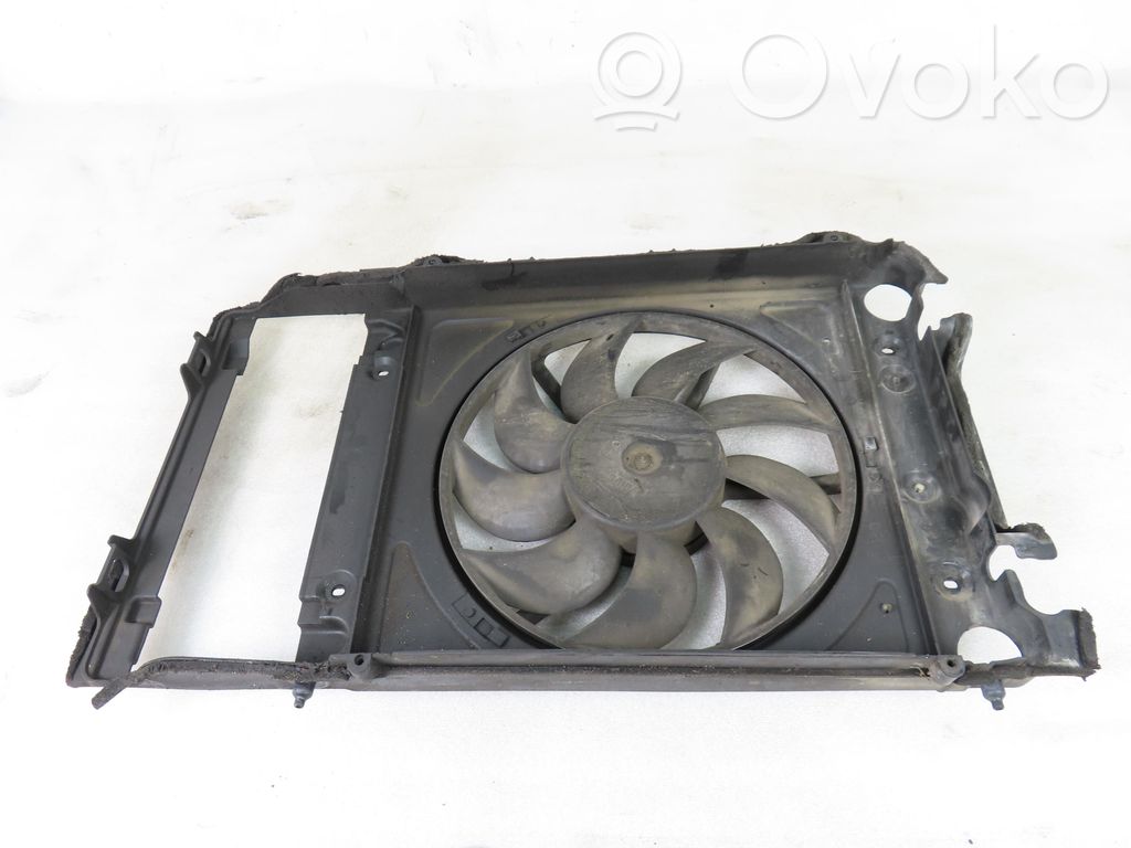 Elektrisks radiatoru ventilators   8Z0121207B,8Z0121207B