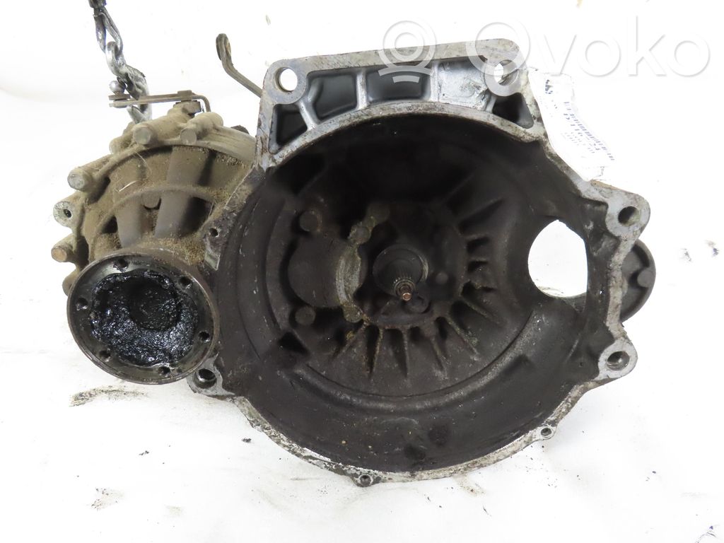 Volkswagen Golf III Cutie viteze manuală cu 6 trepte 