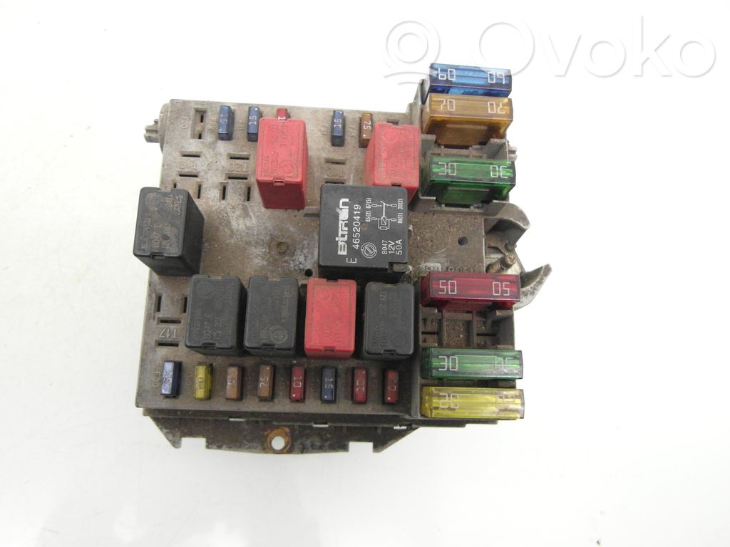 Fuse box set   51732865,51732865