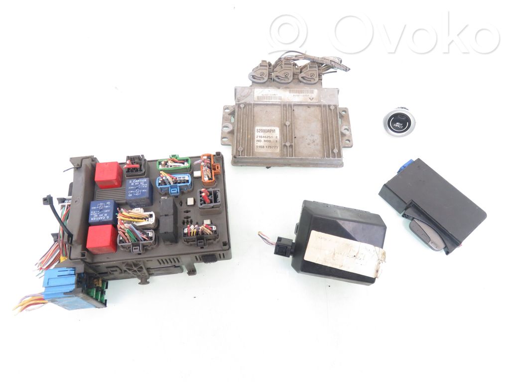 Renault Laguna II Motora vadības bloka ECU 