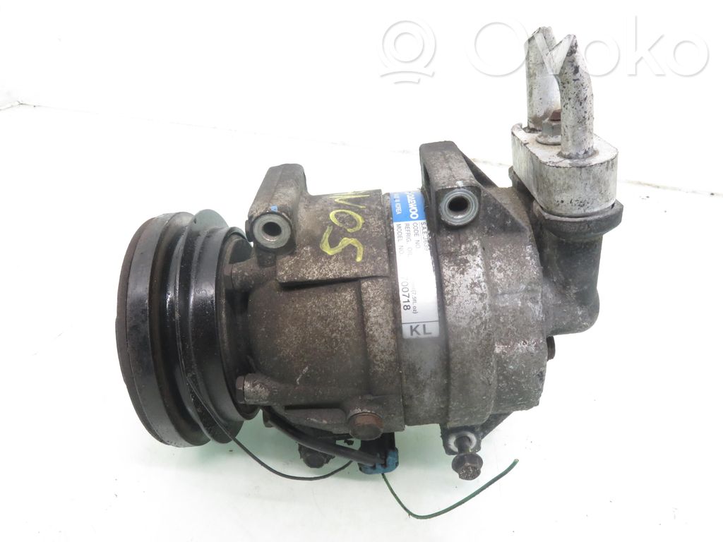 Ilmastointilaitteen kompressorin pumppu (A/C)   SAEJ639,SAEJ639