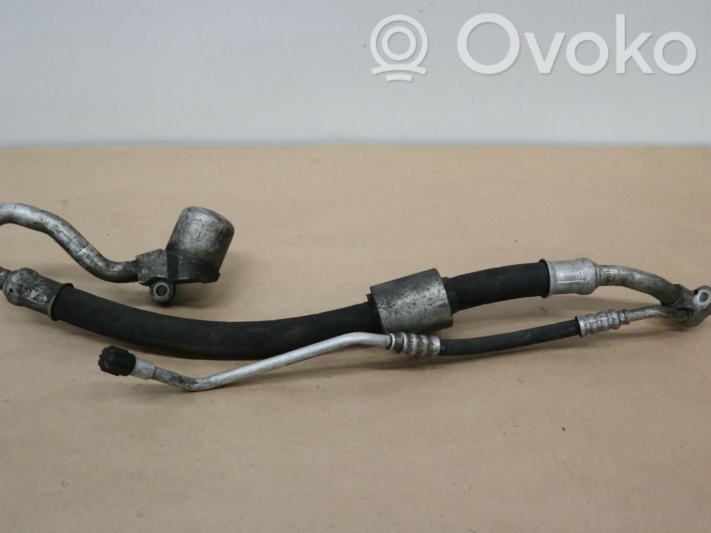 BMW 3 E90 E91 Air conditioning (A/C) pipe/hose 