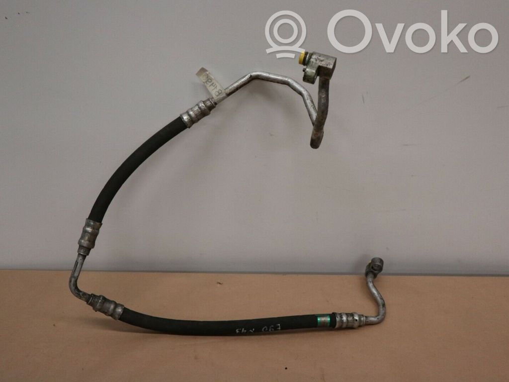 BMW 3 E90 E91 Air conditioning (A/C) pipe/hose 