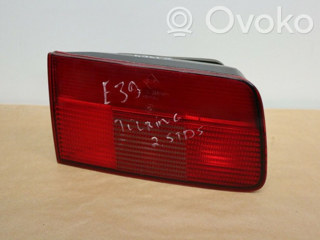 Tailgate rear/tail lights   8361673