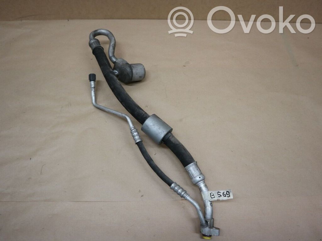 BMW 1 E81 E87 Air conditioning (A/C) pipe/hose 