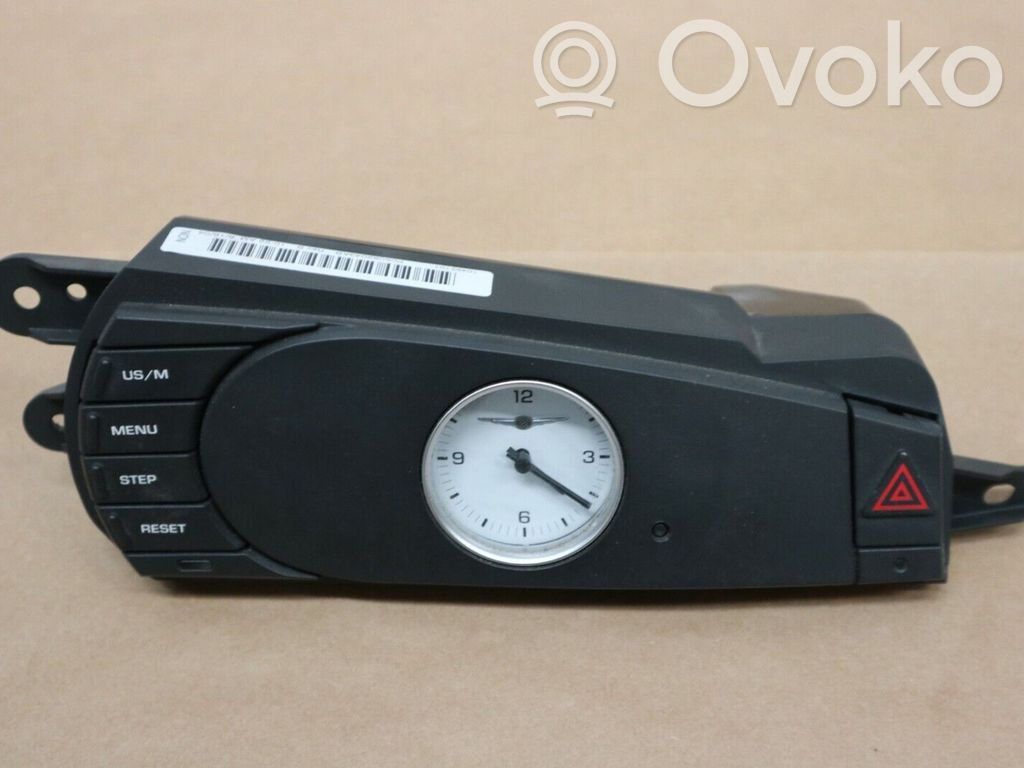 Chrysler Pacifica Clock 