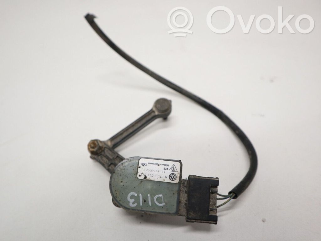Volkswagen Touareg I Headlight/headlamp level sensor 