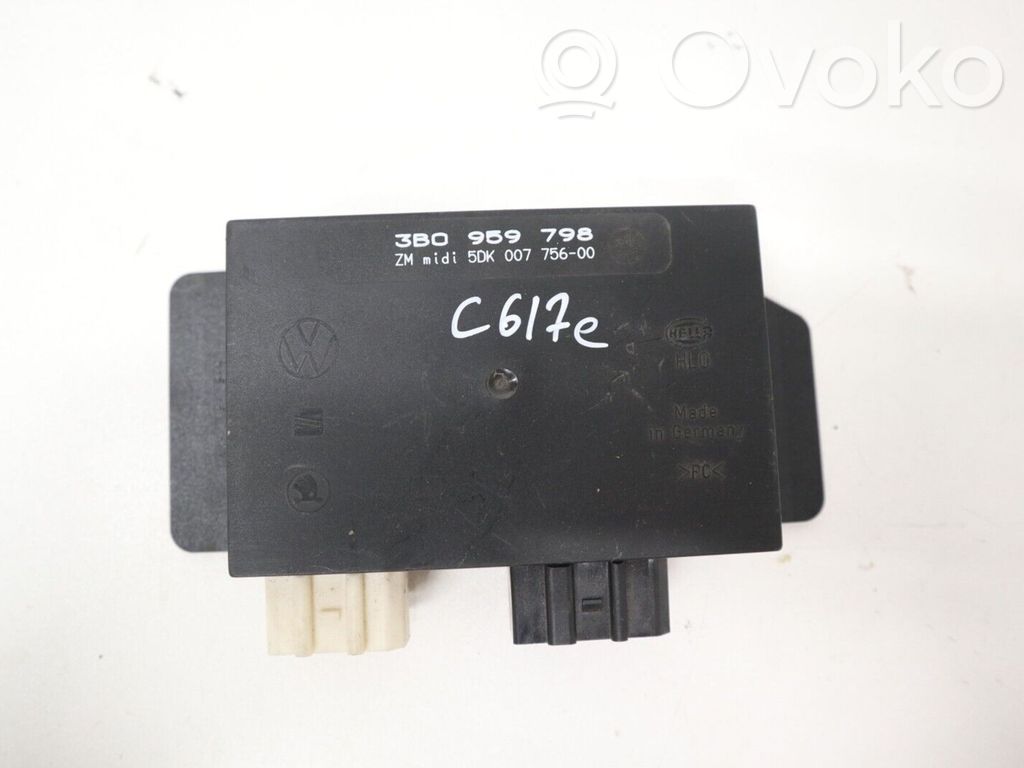 Volkswagen PASSAT B5 Module confort 