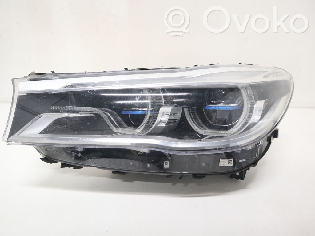 BMW 7 G11 G12 Lampa przednia 