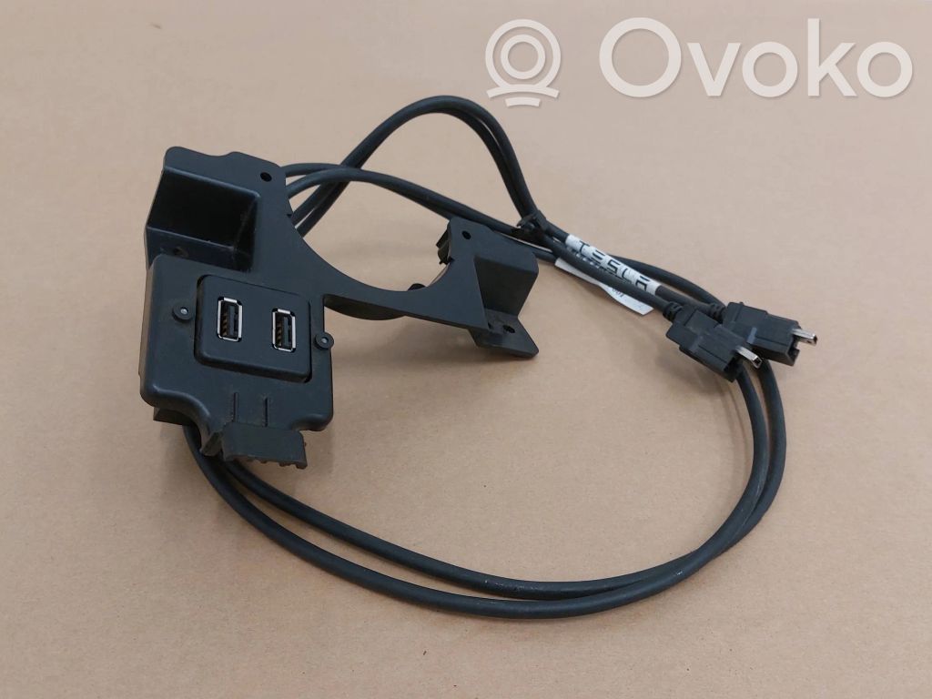 Tesla Model S USB socket connector 