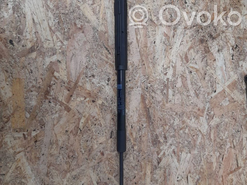 Mercedes-Benz C W205 Front bonnet/hood damper/strut 