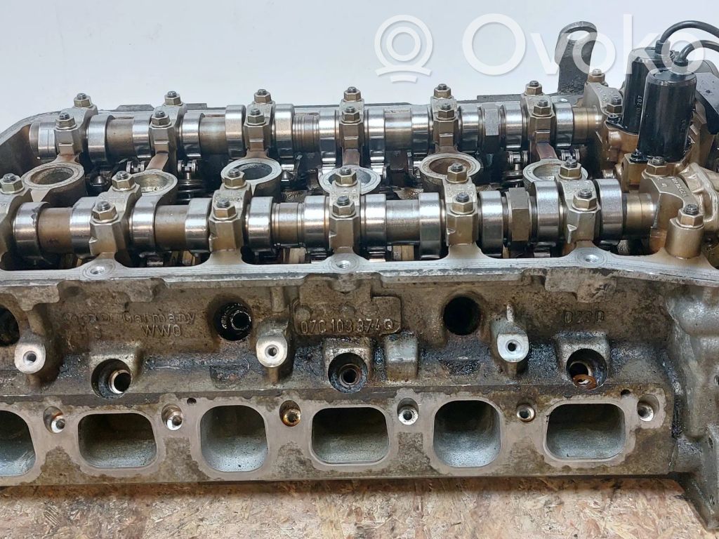 Bentley Continental Engine head 