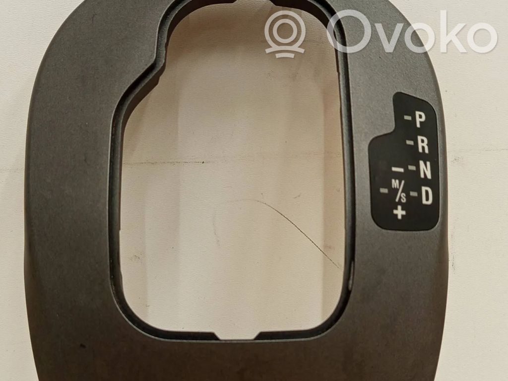 BMW Z4 E85 E86 Gear shifter surround trim plastic 