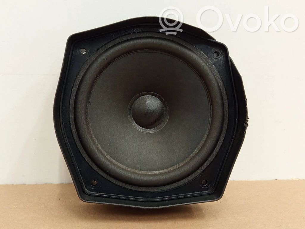 Altavoz de la puerta delantera   6915839,65126915839,6512691583903,18820010,902275492731