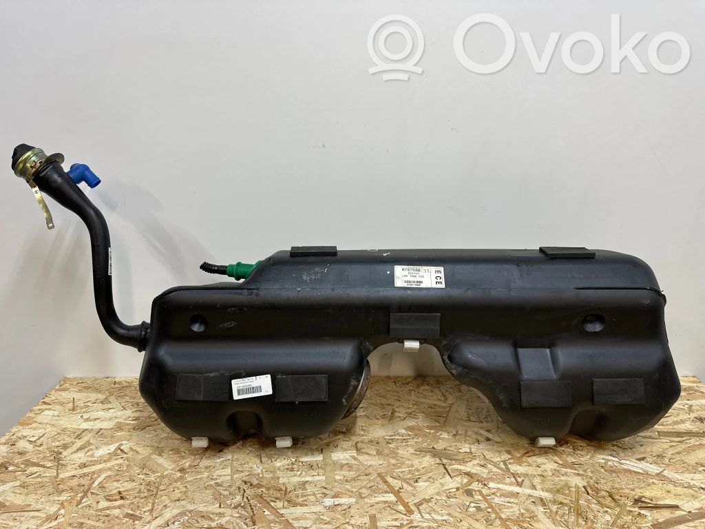 BMW Z4 E85 E86 Degvielas tvertne 
