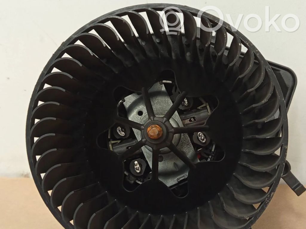 Mini Cooper Countryman R60 Ventilator aerotermă 