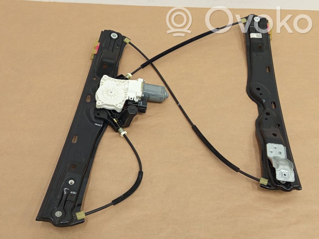 Land Rover Discovery Sport Elektryczny podnośnik szyby drzwi przednich 