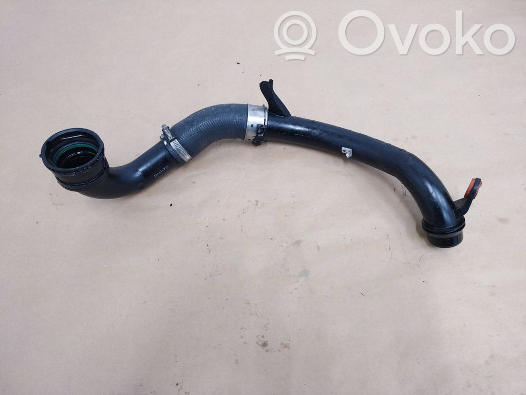 Land Rover Discovery Sport Intercooler hose/pipe 