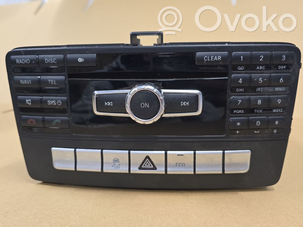 Mercedes-Benz SLK R172 Panel / Radioodtwarzacz CD/DVD/GPS 