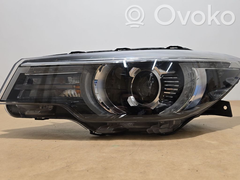 MG ZS Lampa przednia 