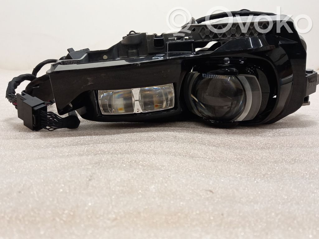 Ford Mondeo MK V Element lampy przedniej 