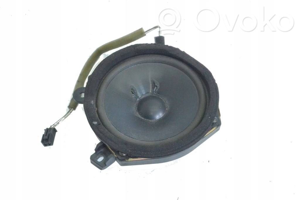 Saab 9-3 Ver2 Front door speaker 