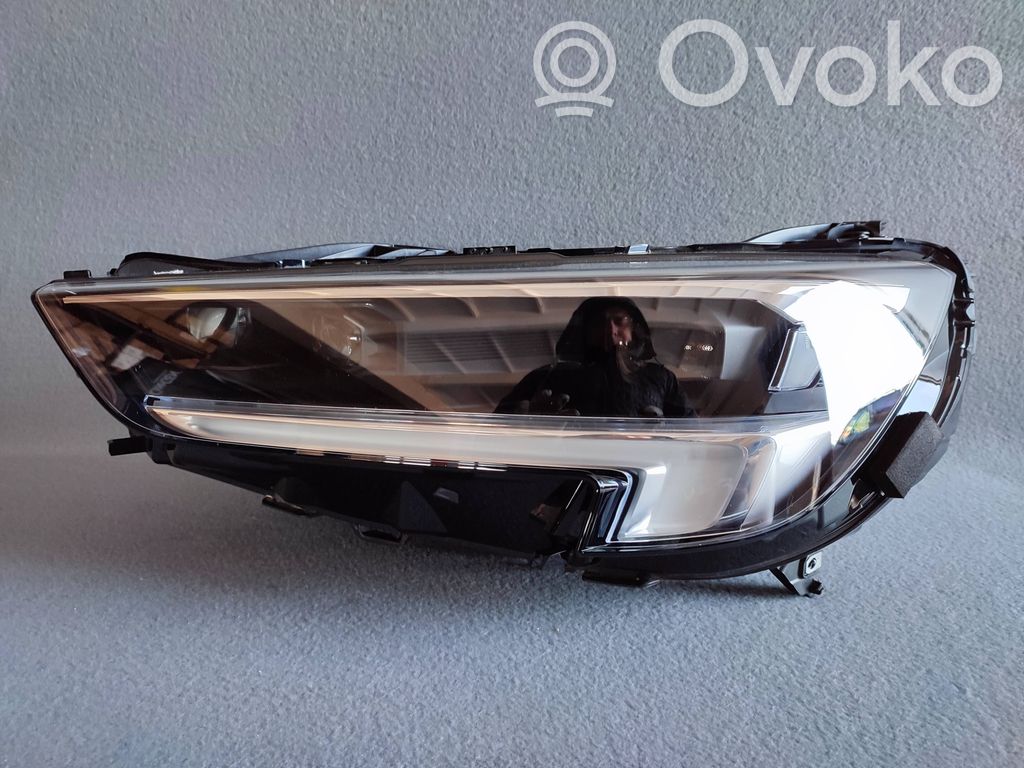 Opel Insignia B Scheinwerfer 