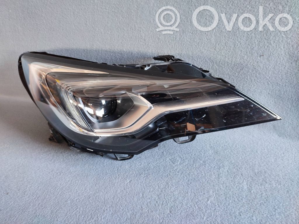 Opel Astra K Scheinwerfer 