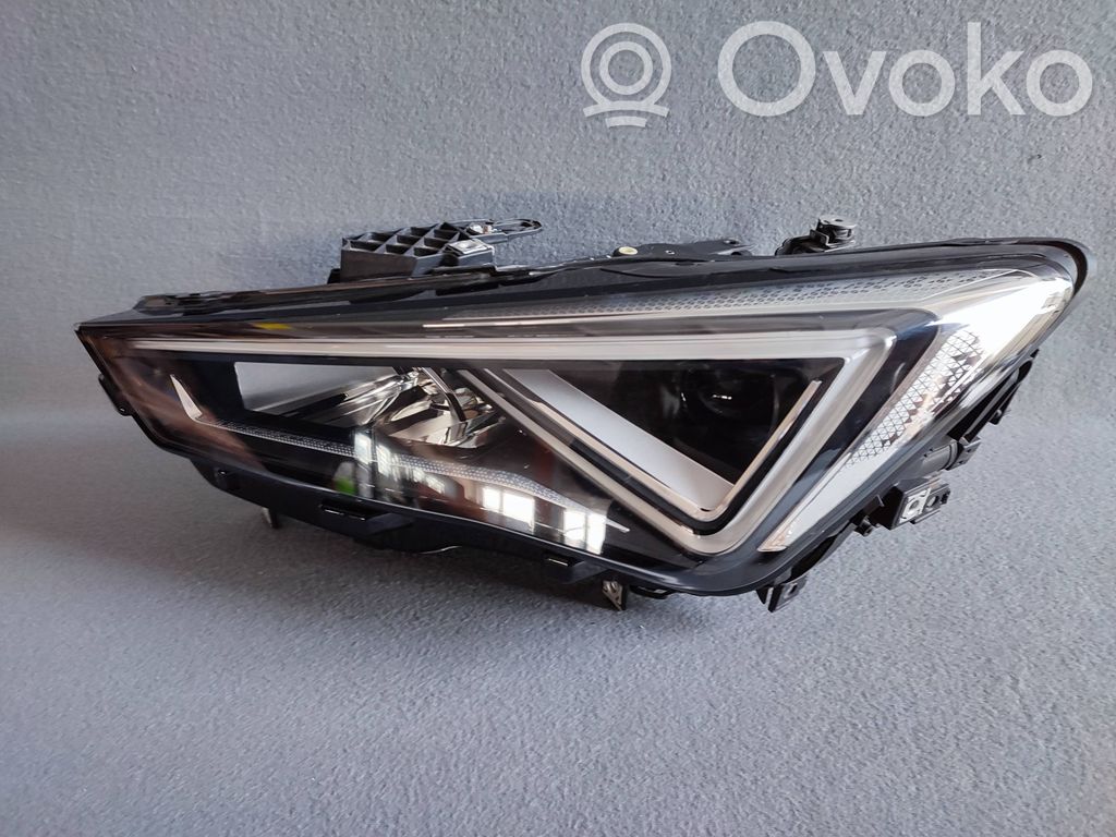 Seat Leon IV Lampa przednia 