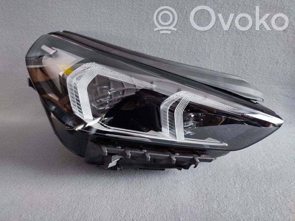 BMW X1 U11 Scheinwerfer 