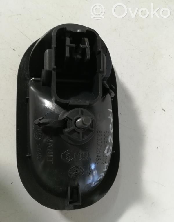 Renault Clio III Manecilla interna puerta trasera 