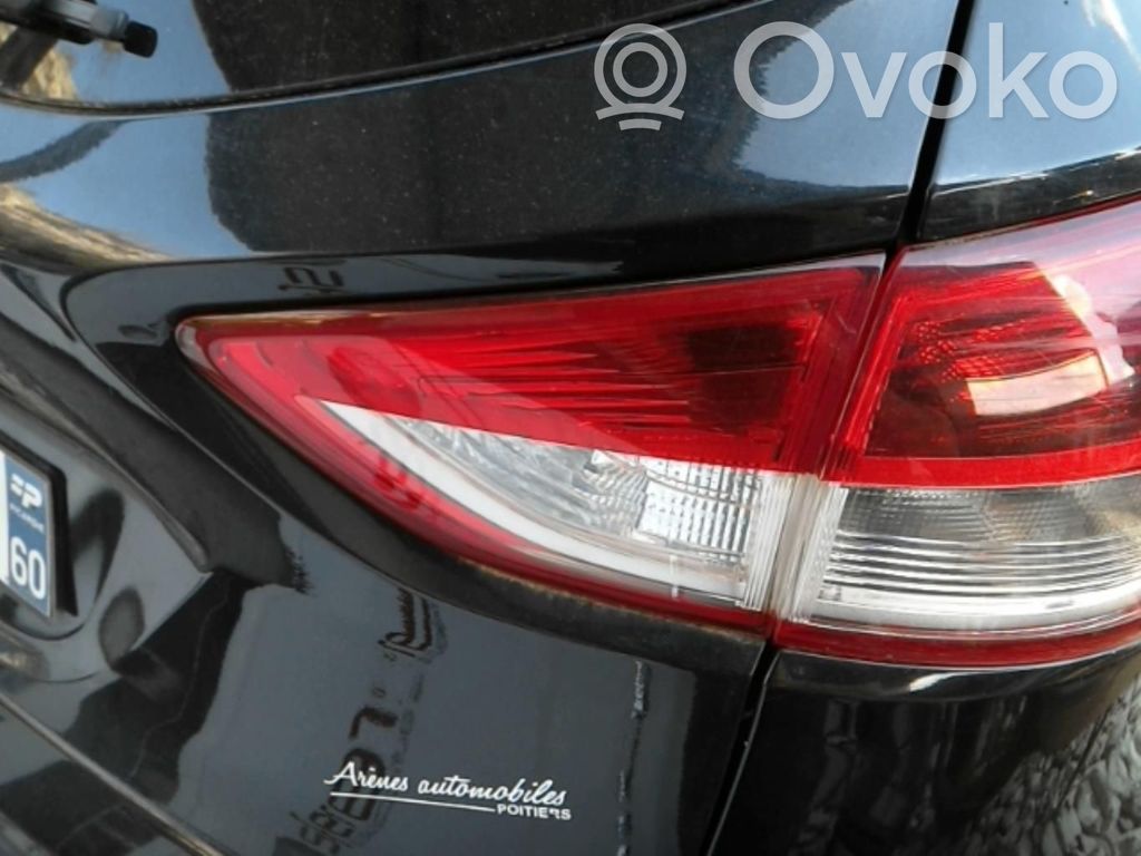 Ford Kuga II Takaluukun takavalot 