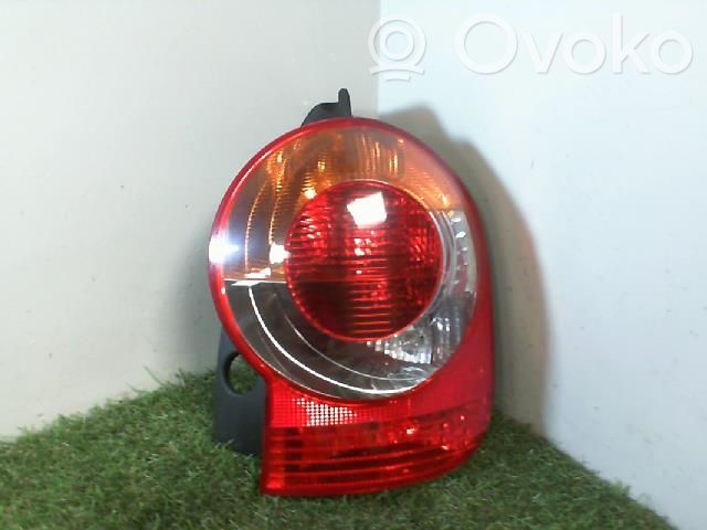 Rear/tail lights   8200538785