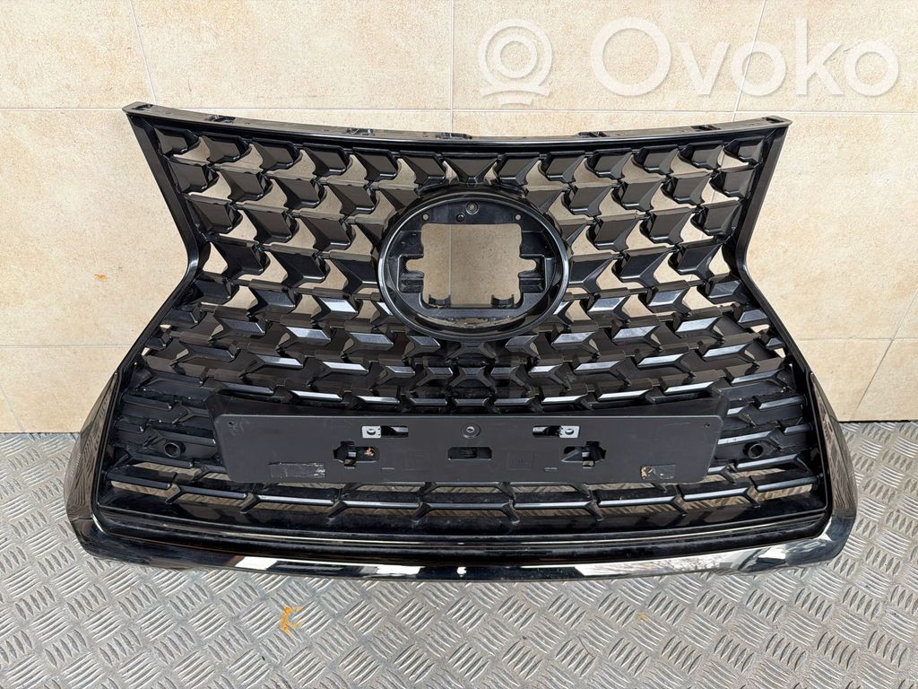 Lexus UX Rejilla superior del radiador del parachoques delantero 