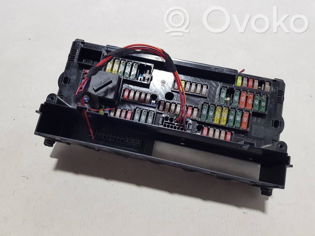 BMW 7 F01 F02 F03 F04 Skrzynka bezpieczników / Komplet 