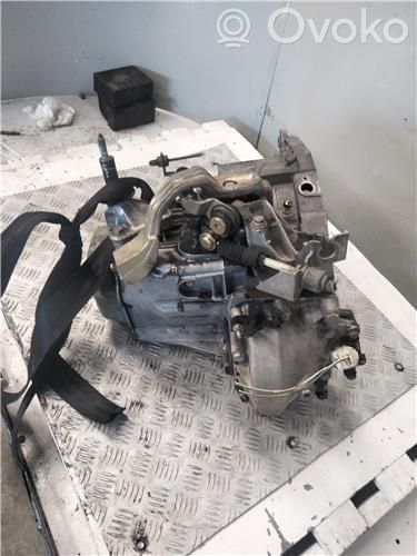 Peugeot Expert Manual 5 speed gearbox 