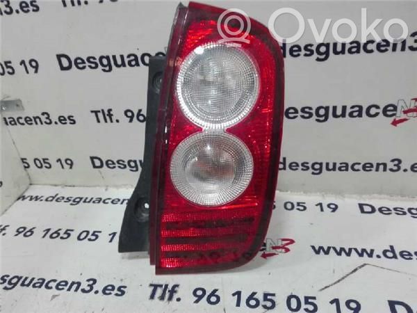 Nissan Micra Лампочка 