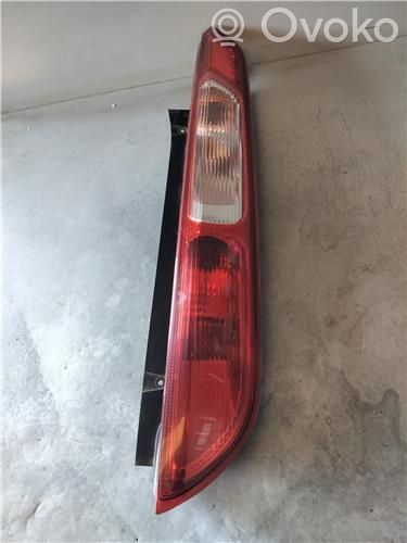 Ford Focus Rear tail light bulb 