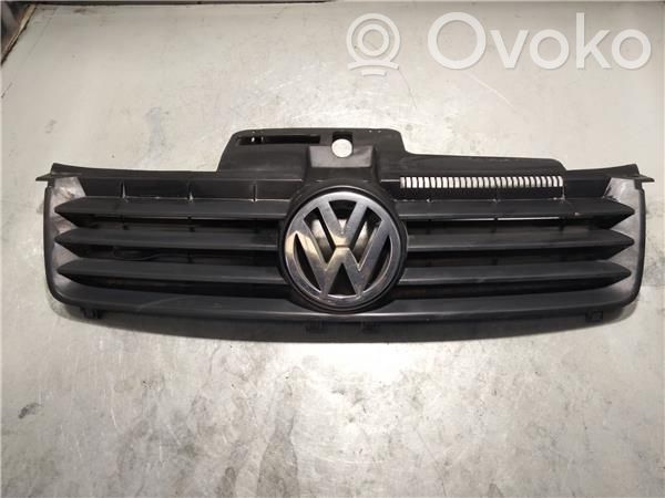 Volkswagen Polo IV 9N3 Решётка в плоскости крышки 