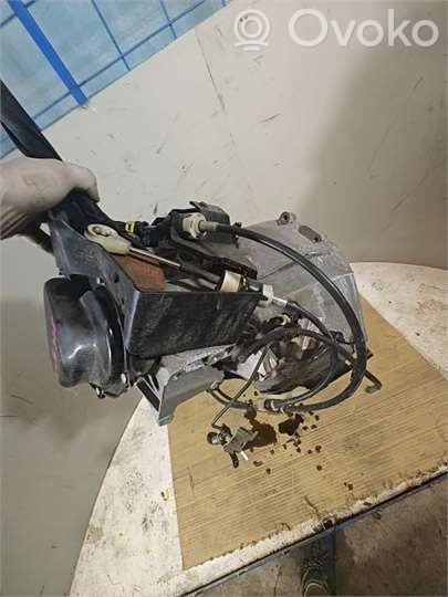 Manualna 5-biegowa skrzynia biegów   BA6R7002ABC