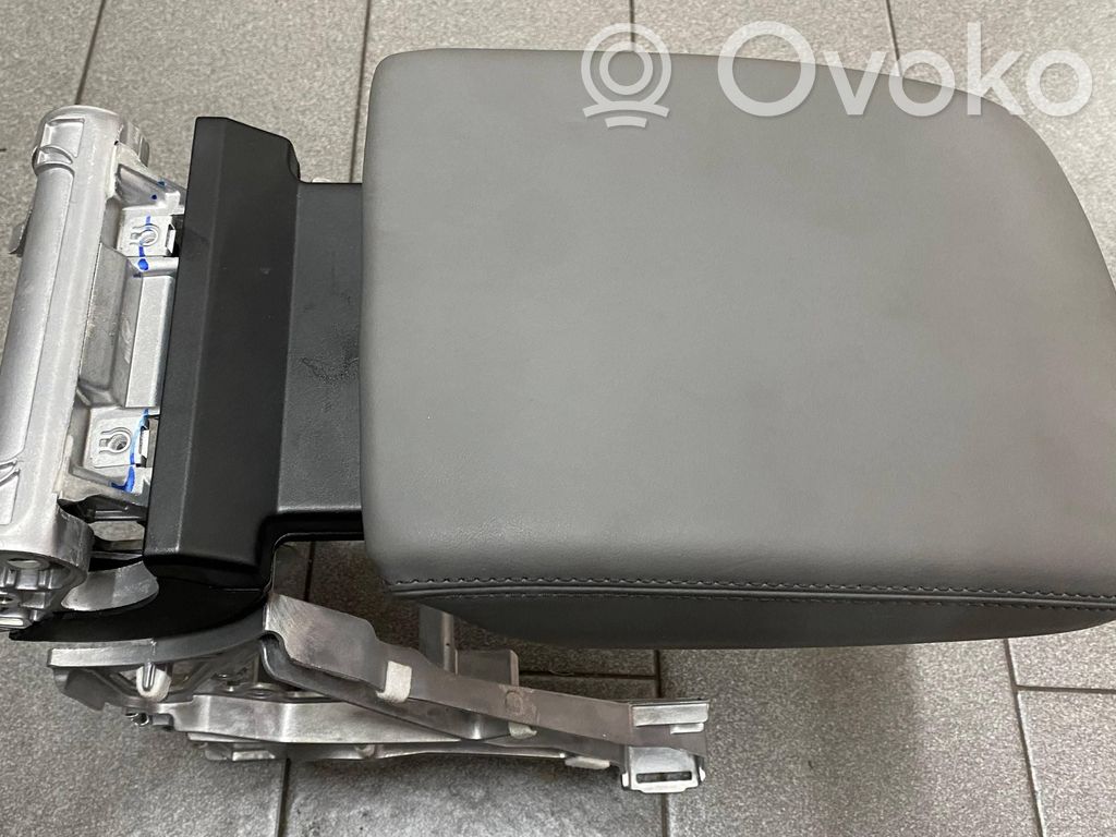 Armrest   80A864283F,1456580,0152269