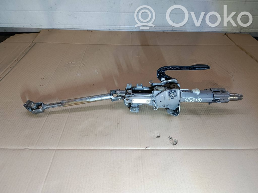 Volkswagen Touran III Ohjauspyörän akseli 
